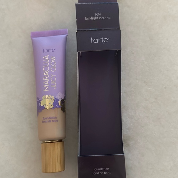 Tarte foundation 16n - Picture 1 of 2